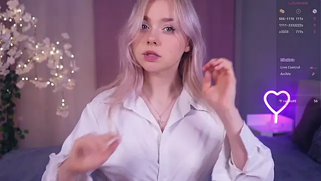 AccaCroyle online show from February 9, 7:18 pm