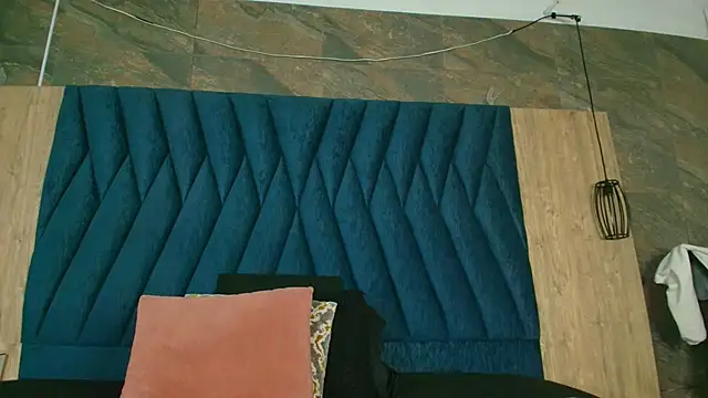 Snapshot of Samy_Grey01 chatting on September 12, 3:17 am Samy Grey01 online show from September 12, 3:17 am