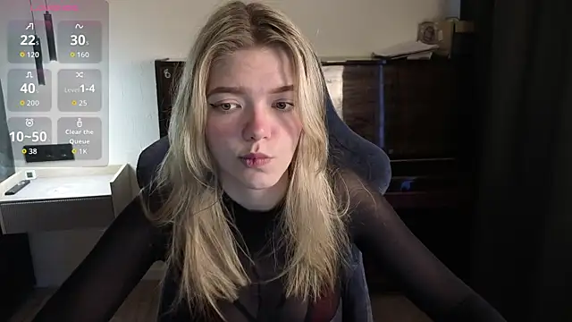 Snapshot of KatanaSVibe chatting on May 4, 3:08 pm KatanaSVibe online show from May 4, 3:08 pm