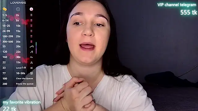 Snapshot of Eliz_v_tta chatting on October 11, 1:42 pm Eliz v tta online show from October 11, 1:42 pm