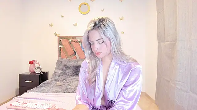 Ella Lenox online show from September 25, 10:57 pm