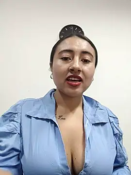 Snapshot of AMATISTA__16 chatting on October 2, 12:23 pm AMATISTA 16 online show from October 2, 12:23 pm