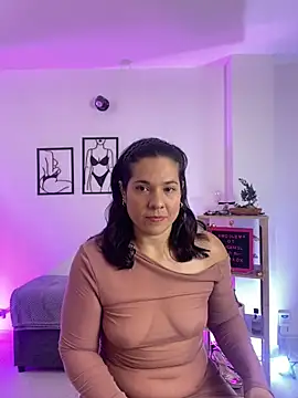 leiablack online show from December 14, 11:04 am