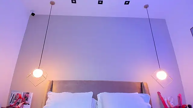 Zammy Sanz online show from November 9, 1:20 pm