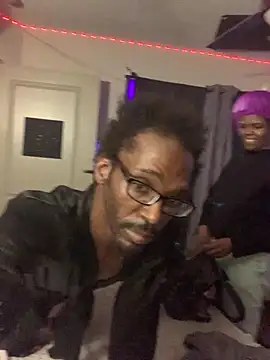 Triggerhappycj100 online show from March 4, 9:48 am