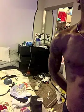 Triggerhappycj100 online show from April 19, 4:01 am