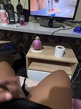 laure torres online show from March 12, 2:29 am