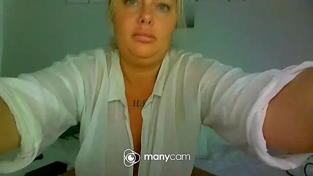 Snapshot of MARRIED-MAN-FETISH chatting on October 2, 2:29 am MARRIED-MAN-FETISH online show from October 2, 2:29 am