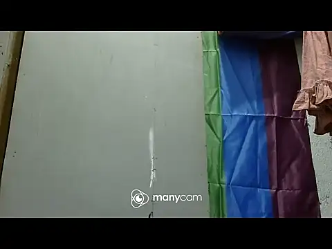 juicycum069 online show from February 3, 10:26 pm