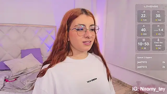 Snapshot of Naomy_tay1 chatting on October 18, 3:09 am Naomy tay1 online show from October 18, 3:09 am