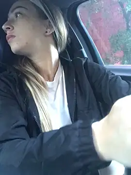 Snapshot of Reina_Cummings chatting on September 16, 4:46 am Reina Cummings online show from September 16, 4:46 am