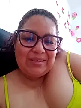 ladytropical1 online show from March 14, 8:47 pm