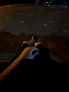 starvingo2002 online show from September 14, 10:58 am