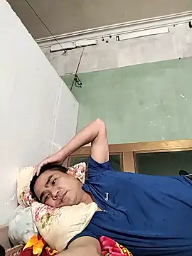 HoangNam20x online show from September 25, 1:15 pm