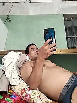 HoangNam20x online show from October 1, 12:55 pm