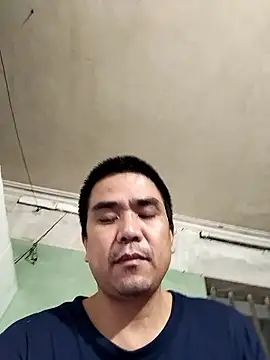 HoangNam20x online show from October 10, 1:43 pm