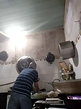 HoangNam20x online show from October 17, 1:53 am