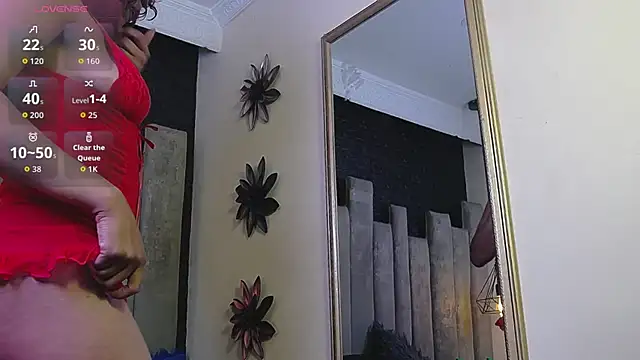 MisRoos online show from February 27, 1:55 pm