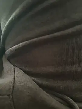 Snapshot of bigDick_000610 chatting on June 20, 6:27 am bigDick 000610 online show from June 20, 6:27 am