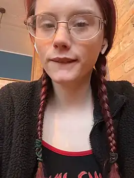 raen001 online show from March 18, 9:34 am