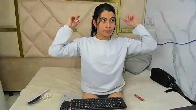 Allisonts69 online show from September 19, 4:36 am