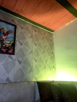 Alisse taylor2 online show from January 7, 12:07 pm