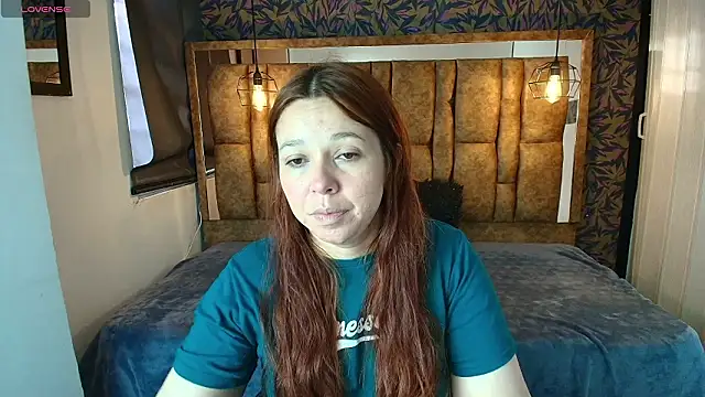 Isa Thompson   online show from March 9, 12:09 pm