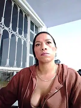 aliaandadara online show from April 25, 4:48 am