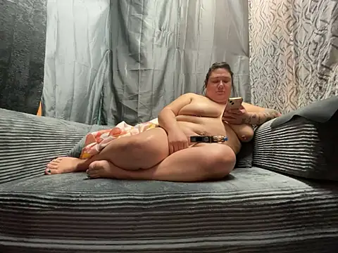 JizzyJazzunleashed online show from April 5, 5:54 pm