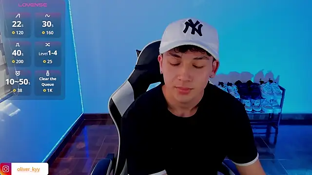 Casper   kyy online show from September 9, 8:30 pm