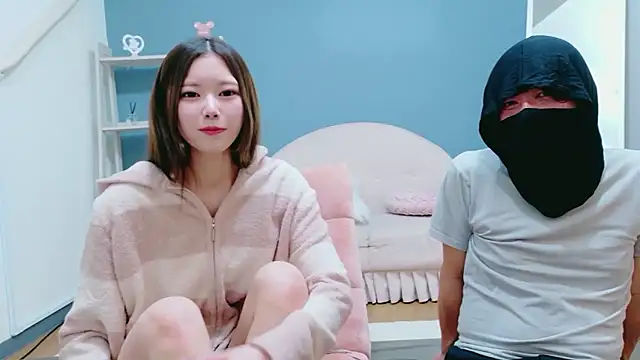 Reto-sama online show from January 8, 1:46 pm