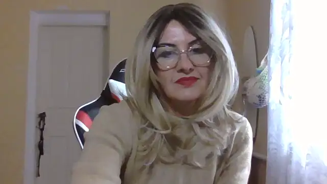 TianaQLove online show from October 21, 2:29 pm