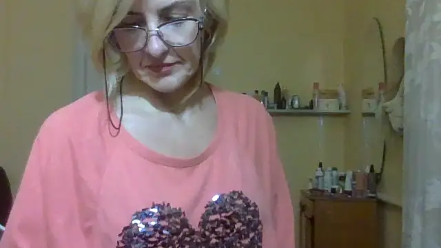 TianaQLove online show from November 20, 6:51 pm