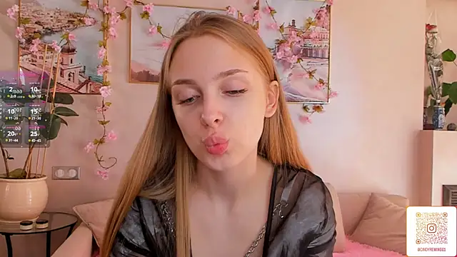 CindyGreen online show from October 23, 6:23 am