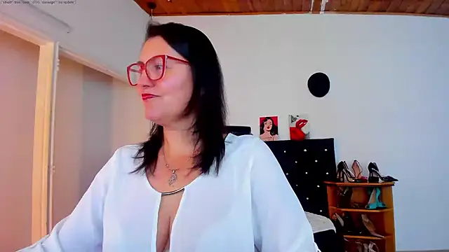 D Martii online show from October 21, 1:01 pm