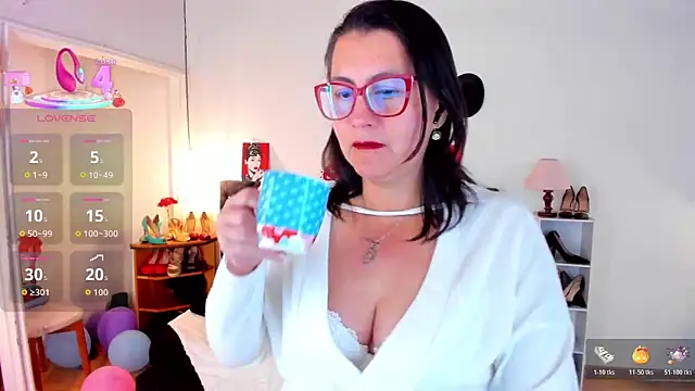 D Martii online show from November 11, 12:49 pm