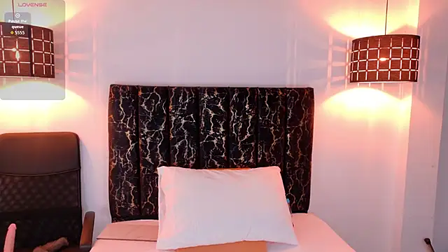 evvaa moon69 online show from March 18, 1:14 pm