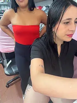 GiaDuque online show from March 10, 1:05 pm