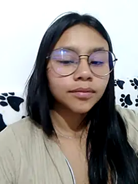 SofieLove 01 online show from April 8, 6:57 am