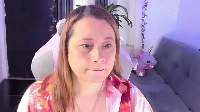 milagros latina75 online show from November 24, 3:56 pm