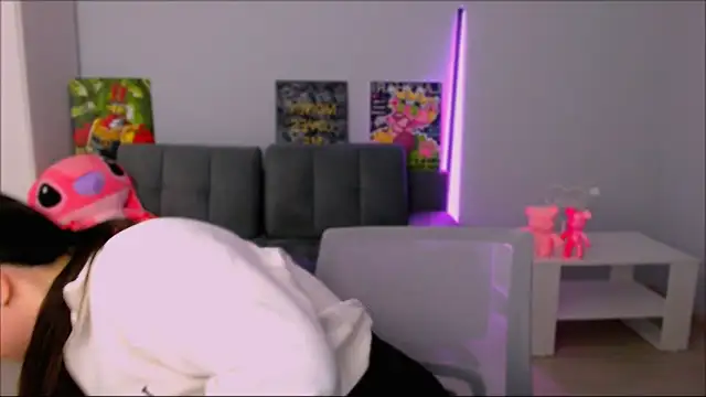 queenofthesense  online show from October 27, 4:33 pm