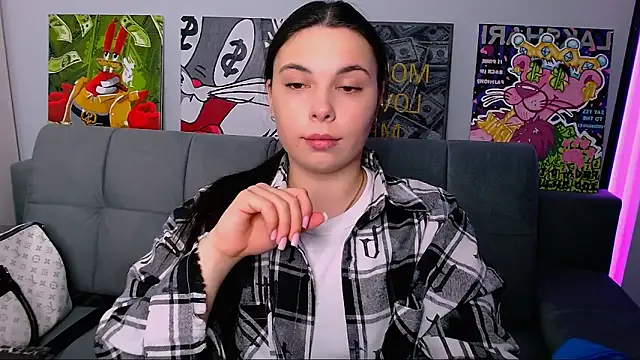 queenofthesense  online show from March 5, 2:13 pm