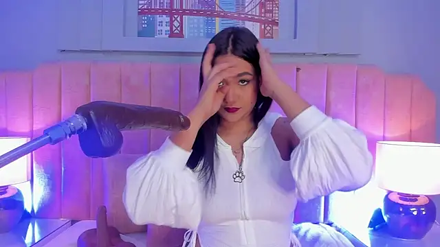 Snapshot of noa_moon chatting on October 9, 12:47 pm noa moon online show from October 9, 12:47 pm