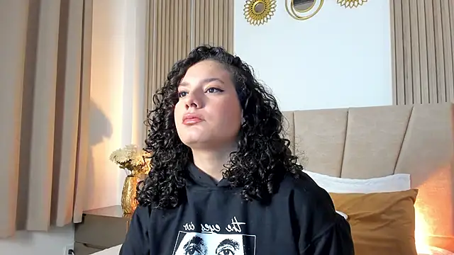 Rachell Jamess online show from November 24, 3:39 am