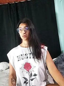 Snapshot of EVAH_LEE_ chatting on September 14, 2:00 am EVAH LEE online show from September 14, 2:00 am