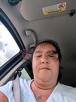 lil-gemini-hippy online show from July 6, 4:53 pm