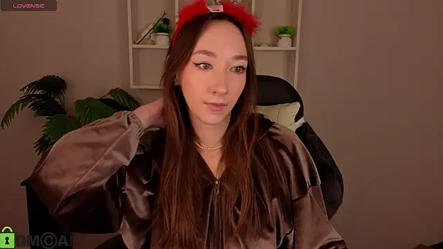 Miche1le Allenne online show from January 17, 1:10 am