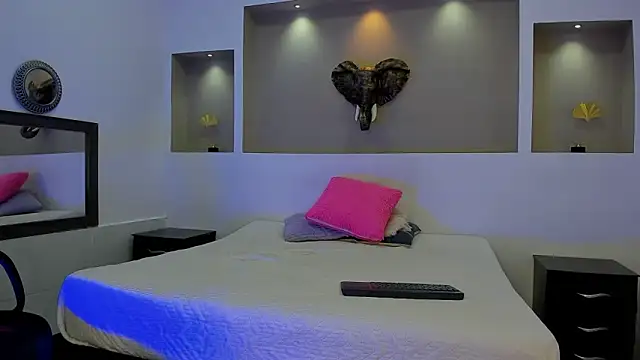 Tommy kurtt online show from October 28, 12:19 pm