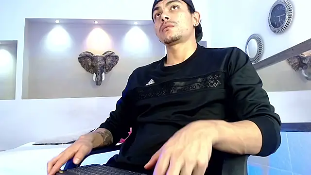 Tommy kurtt online show from November 1, 10:28 am