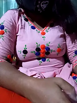 Snapshot of ANNA_HOT111 chatting on November 7, 9:09 am ANNA HOT111 online show from November 7, 9:09 am